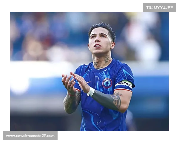 恩佐绝杀后掩面落泪，切尔西更衣室激情庆祝画面