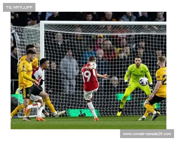 阿森纳2-2遭狼队补时绝平,领先优势缩水至4分 阿森纳2-2遭狼队补时绝平,领先优势缩水至4分